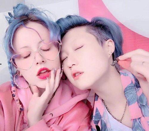 潇哥哥新女友爆料视频,女友爆料视频揭秘甜蜜瞬间  第2张